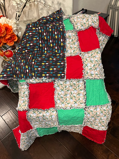 Christmas Rag Quilt Throw