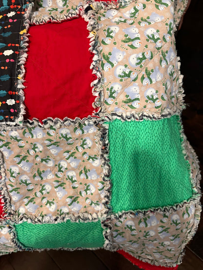 Christmas Rag Quilt Throw